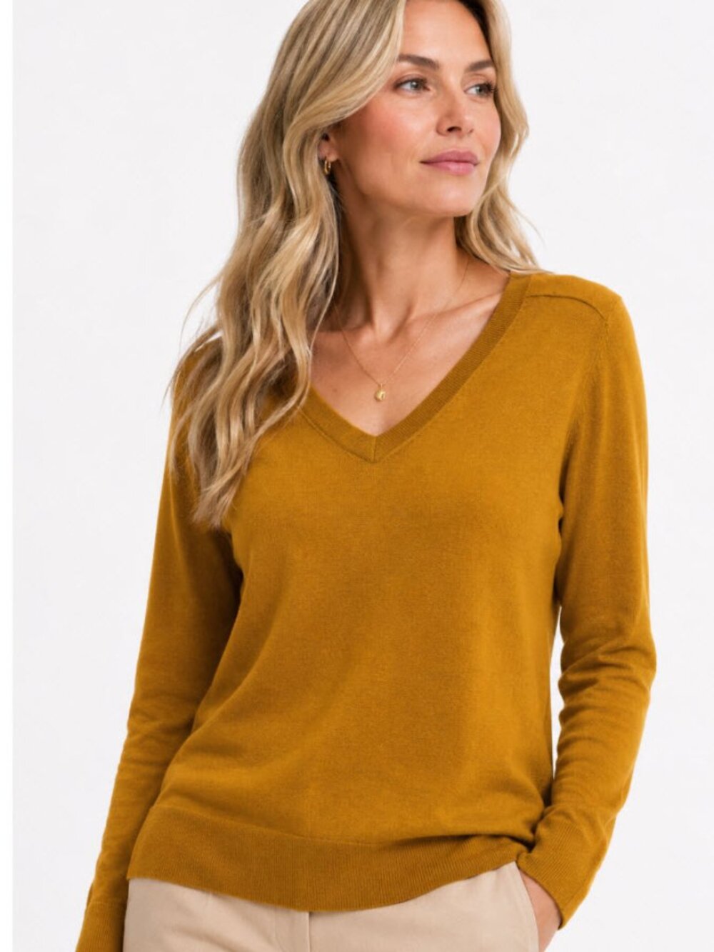 Club Monaco V-Neck Sweater in Mustard yellow size small